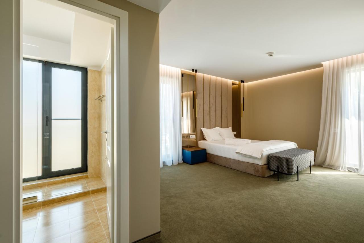 Onal Boutique Hotelier Mamaia Eksteriør bilde