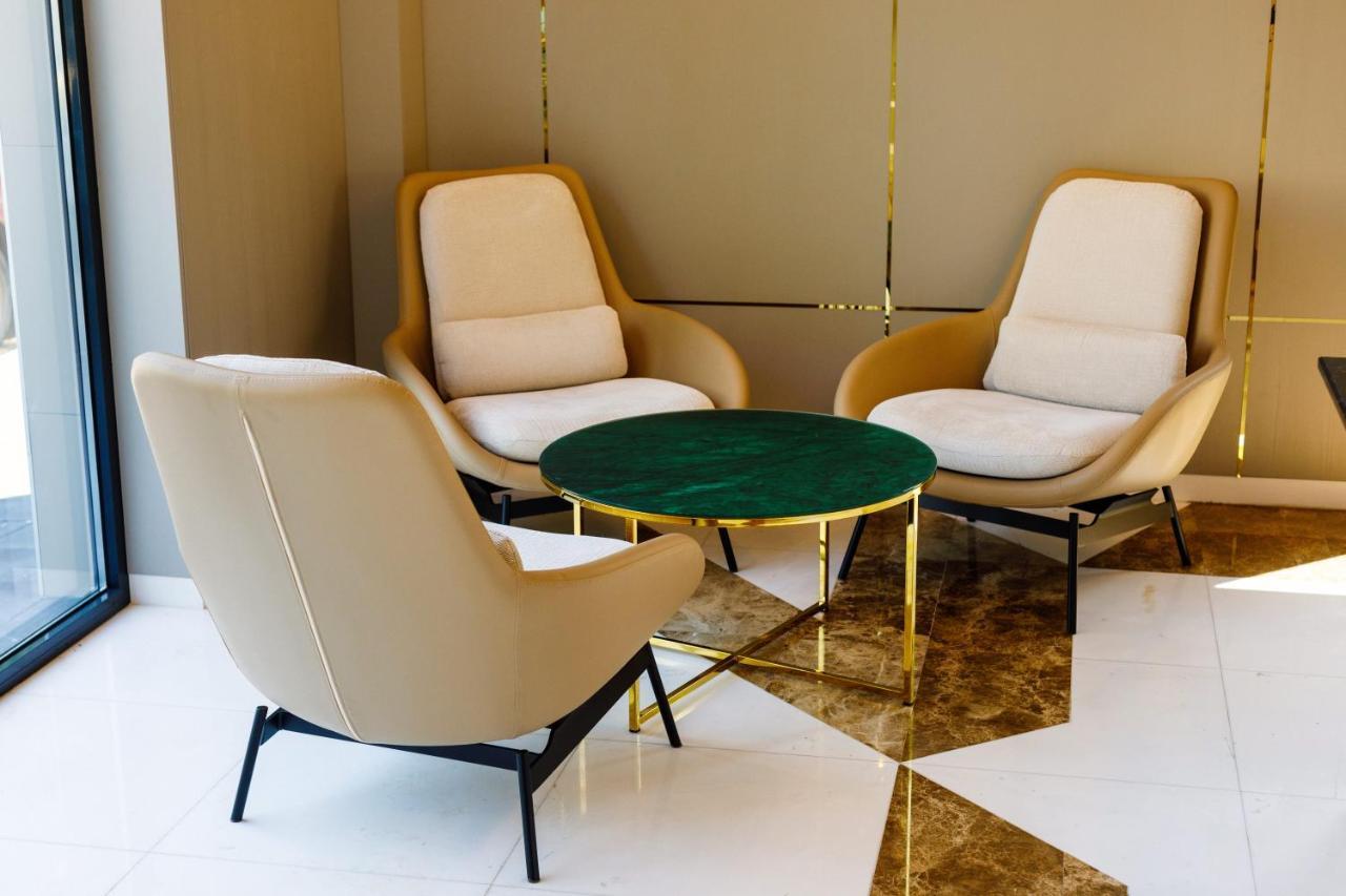 Onal Boutique Hotelier Mamaia Eksteriør bilde