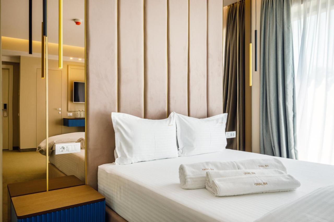 Onal Boutique Hotelier Mamaia Eksteriør bilde