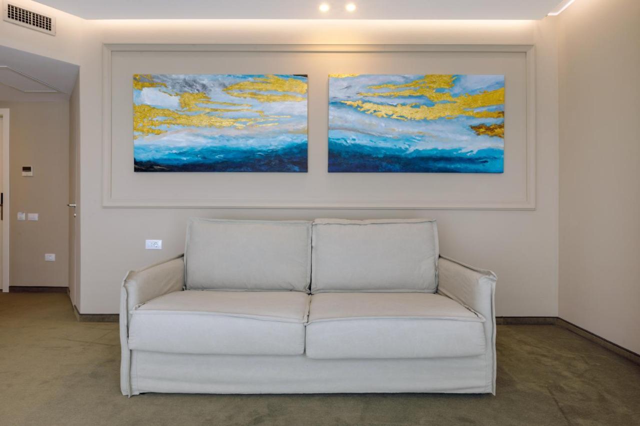 Onal Boutique Hotelier Mamaia Eksteriør bilde